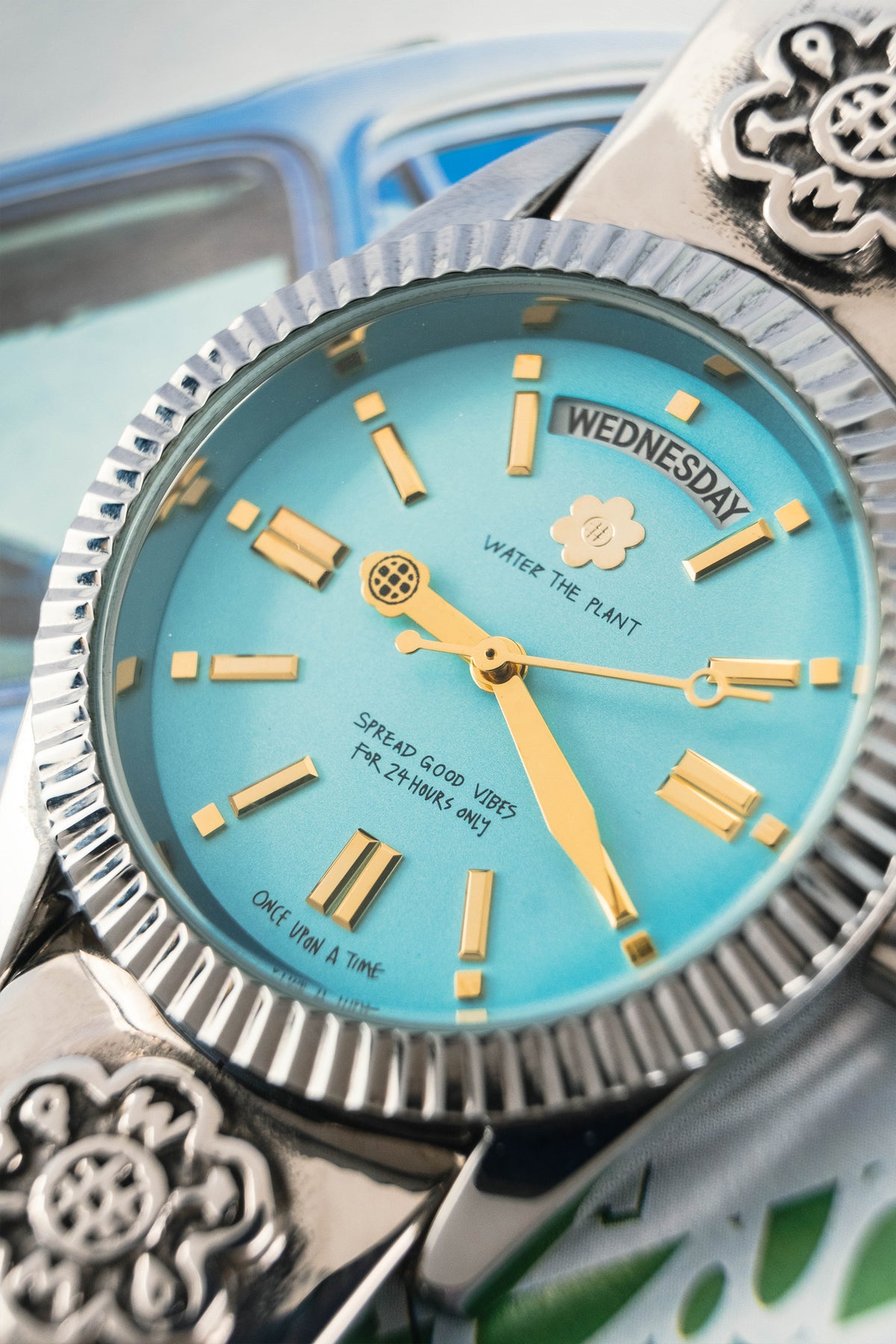 "ETERNA" Quality Time Watch 36mm | Silver Breeze