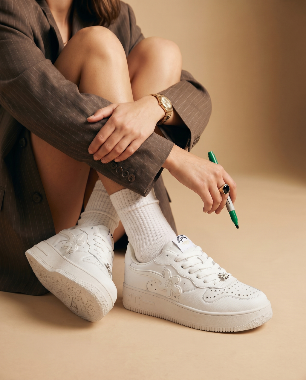 "CANVAS" GOAT Kicks | Cream White