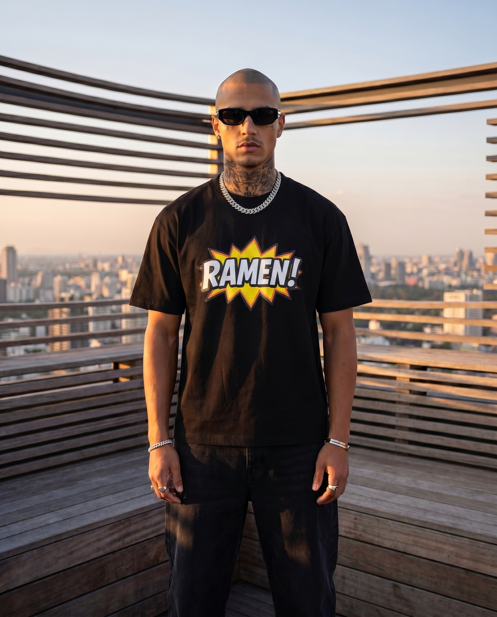 "RAMEN" Tシャツ | ブラック